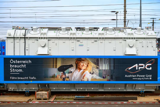 Trafotransport zum Umspannwerk Pichling am Bahnhof Asten/St. Florian